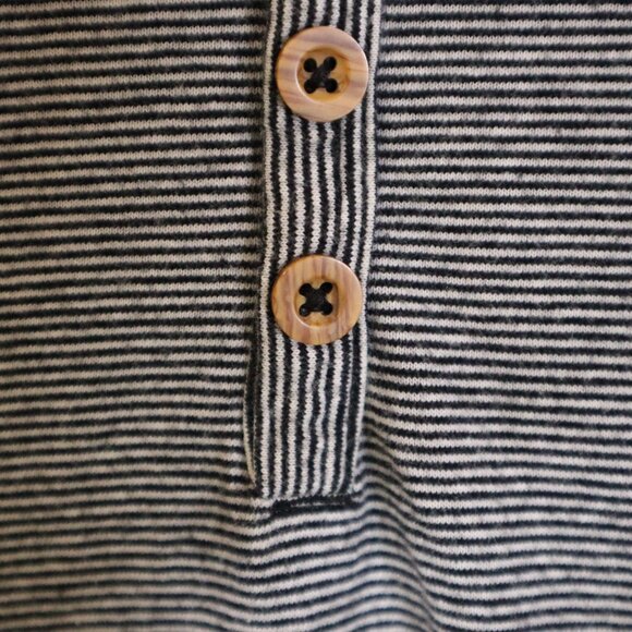 Striped Henley T-Shirt With Wooden Buttons M - Picture 6 of 9